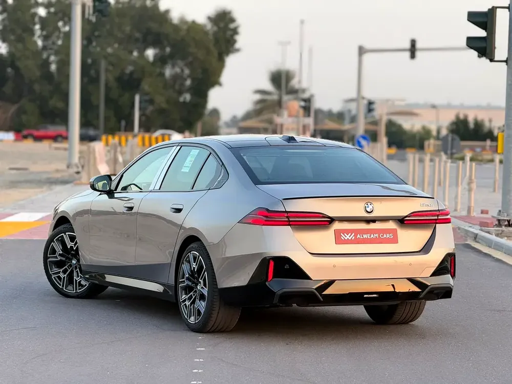 2026 BMW 520i M Sport GCC . 2 Years Warranty - Image 6