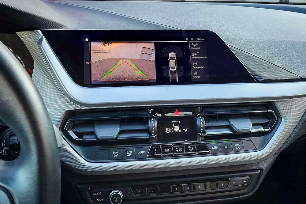AED 988/month | 2021 BMW 2-Series 218i | GCC Specs | Ref#446724 - Image 12