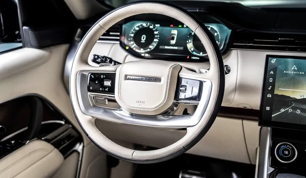 2023-RANGE ROVER VOGUE P530 AUTOBIOGRAPHY-WARRANTY TILL 25.1.2029 OR 150.000KM-FSH WITH AL TAYER - Image 11