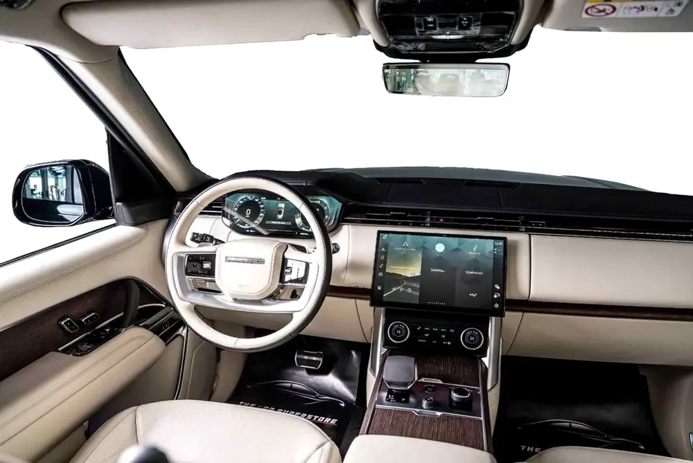2023-RANGE ROVER VOGUE P530 AUTOBIOGRAPHY-WARRANTY TILL 25.1.2029 OR 150.000KM-FSH WITH AL TAYER - Image 12