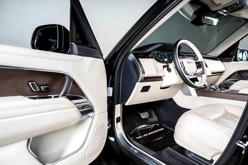 2023-RANGE ROVER VOGUE P530 AUTOBIOGRAPHY-WARRANTY TILL 25.1.2029 OR 150.000KM-FSH WITH AL TAYER - Image 15