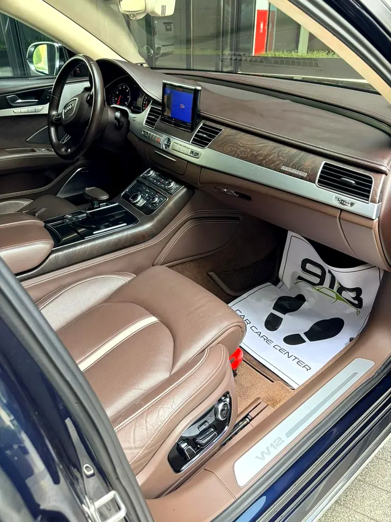 Audi A8L W12 GCC - Image 6