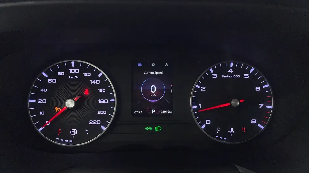 AED 494/month | 0 Downpayment | Free 1 Month Warranty | Service History | 30 Day Return | MG GT 2023 - Image 9