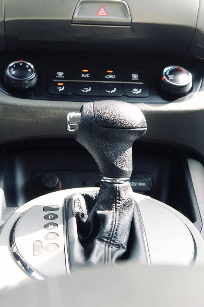 2014 Kia Sportage in excellent shape very low mileage - Image 18