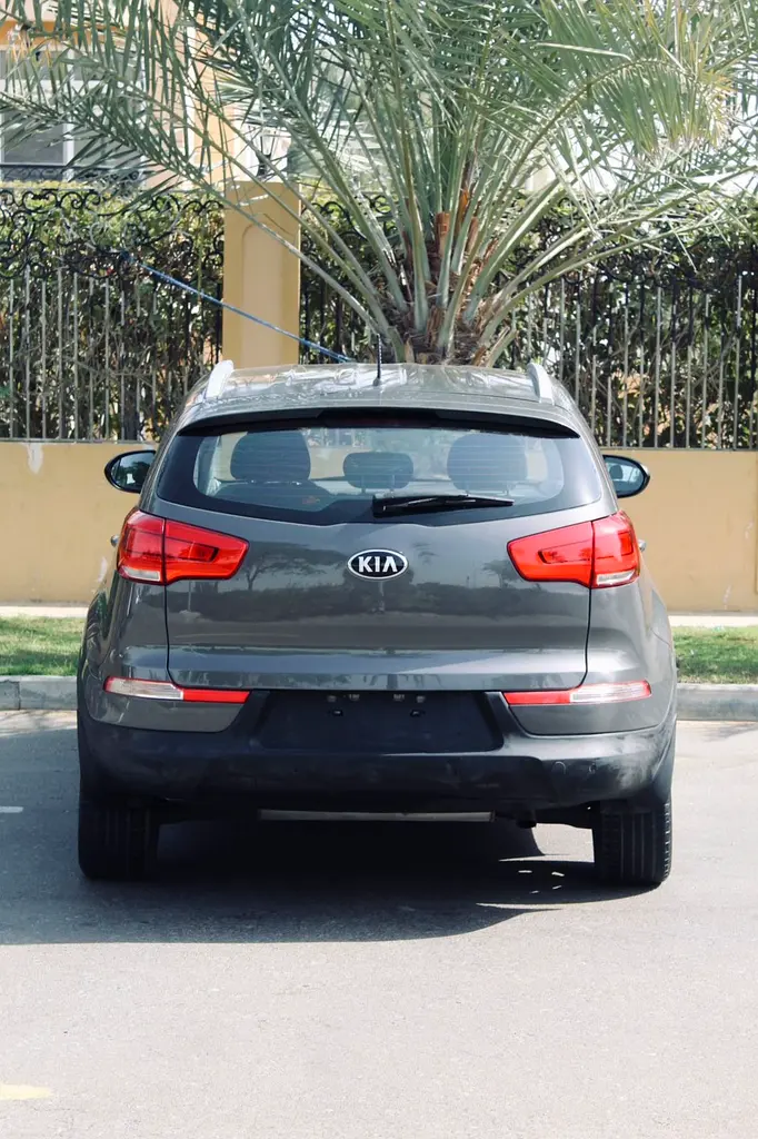 2014 Kia Sportage in excellent shape very low mileage - Image 19