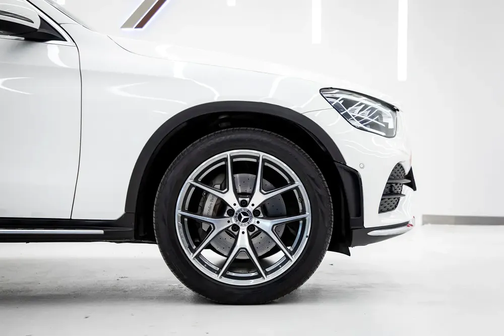 2020 MERCEDES BENZ GLC300 4MATIC | GCC | EXCELLENT CONDITION | - Image 15