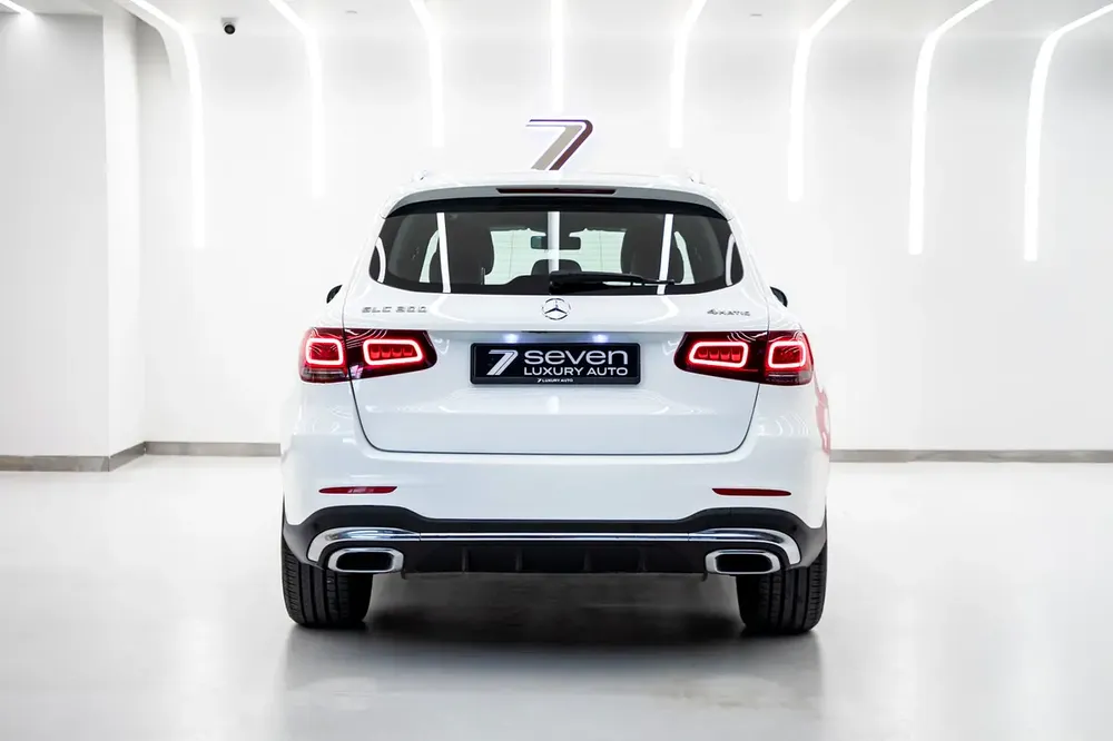 2020 MERCEDES BENZ GLC300 4MATIC | GCC | EXCELLENT CONDITION | - Image 6