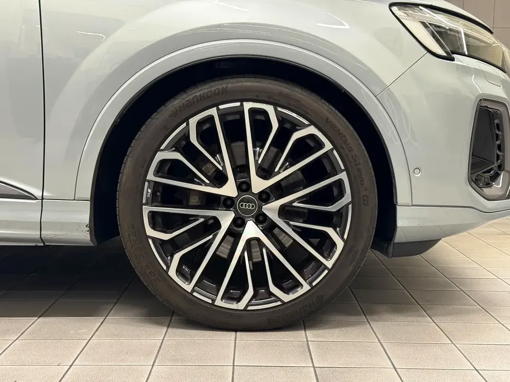 Q7 PROGRESS PLUS QUATTRO 55 TFSI | Warranty | Service - Image 7