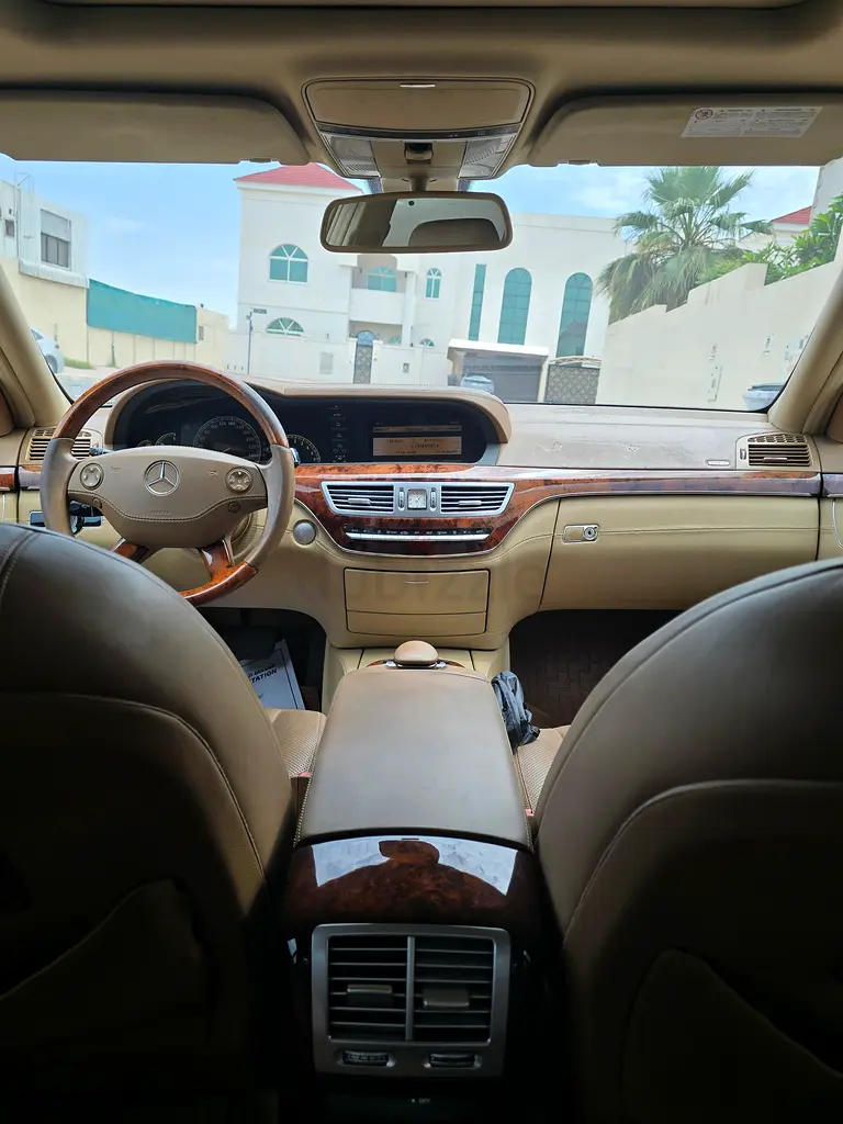 2008 Mercedes S350L | 1st Owner | Gargash  | GCC Specs | Low Mileage - Image 8