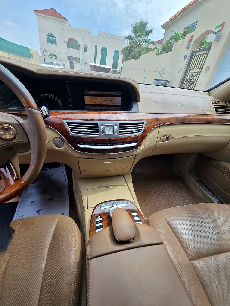 2008 Mercedes S350L | 1st Owner | Gargash  | GCC Specs | Low Mileage - Image 9