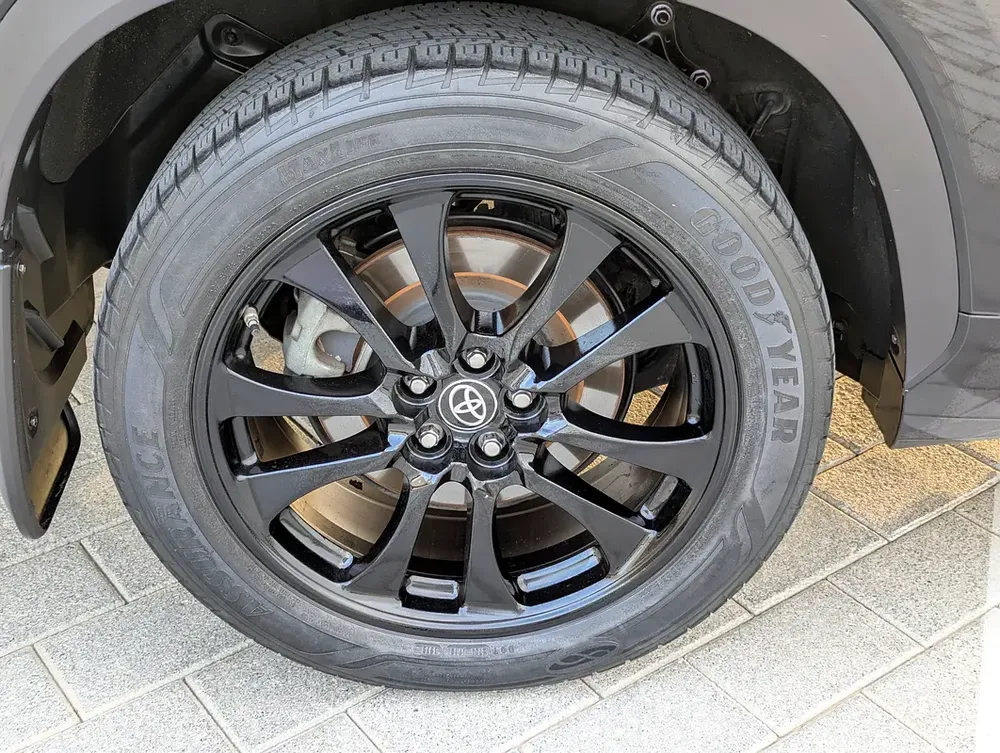 Toyota Highlander VXR Hybrid 2021 - GCC Specs - Pristine Condition - Image 13