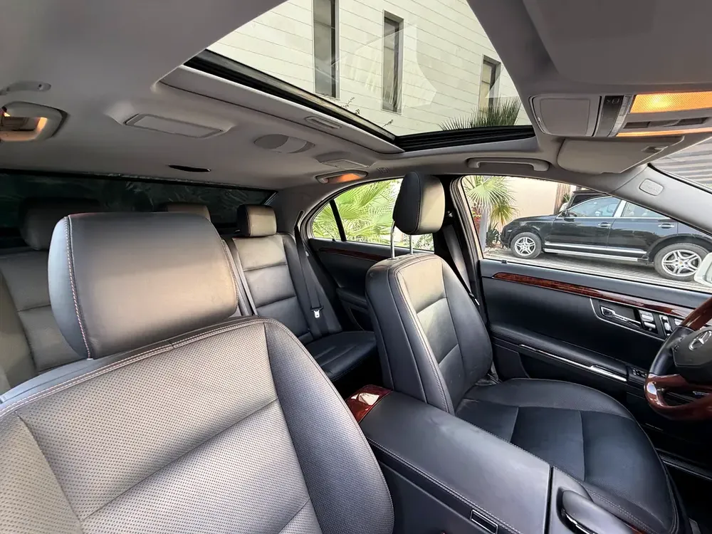 2012 Mercedes-Benz S-Class S 550 - European Specs - Immaculate Condition - Image 11
