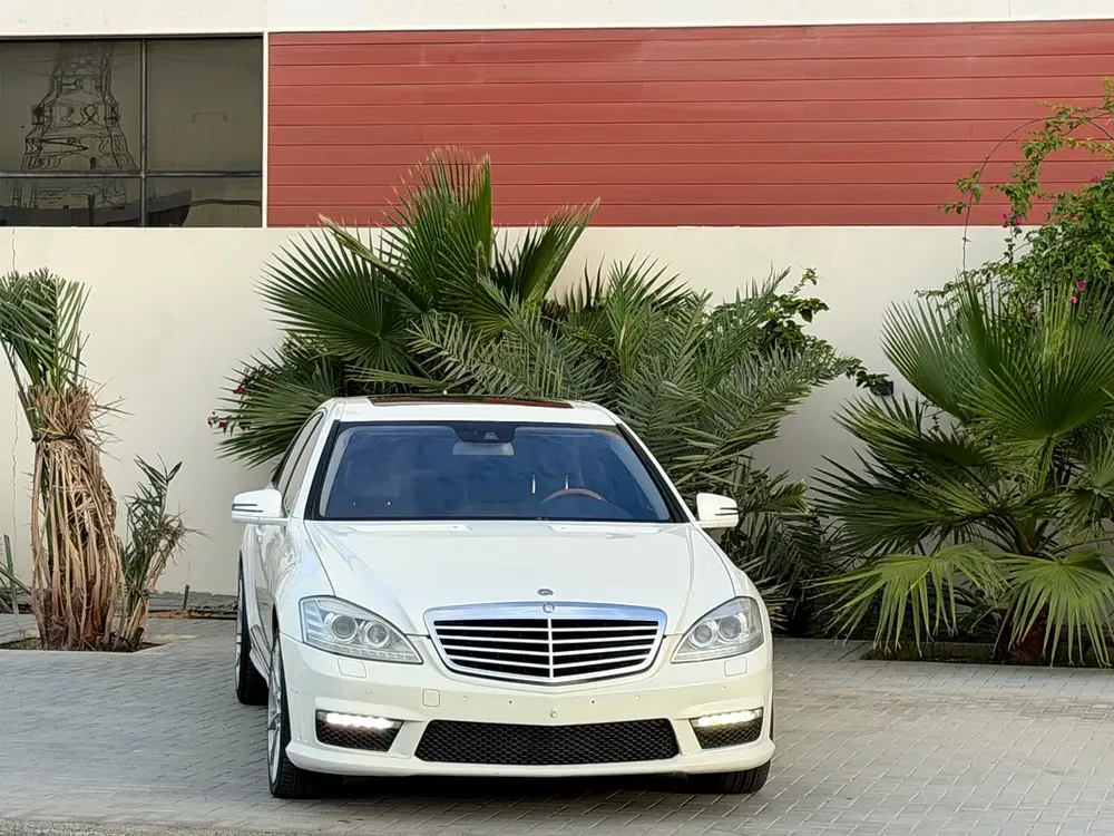 2012 Mercedes-Benz S-Class S 550 - European Specs - Immaculate Condition - Image 8