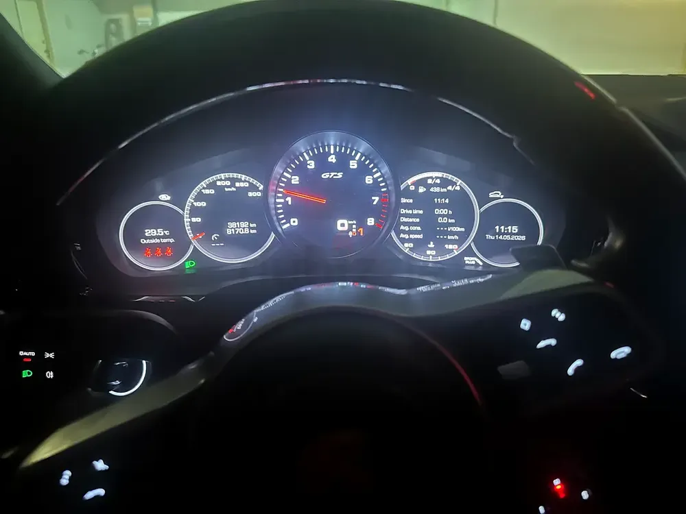 2021 Porsche Cayenne Coupe GTS- GCC Specs - Excellent Condition - Image 6