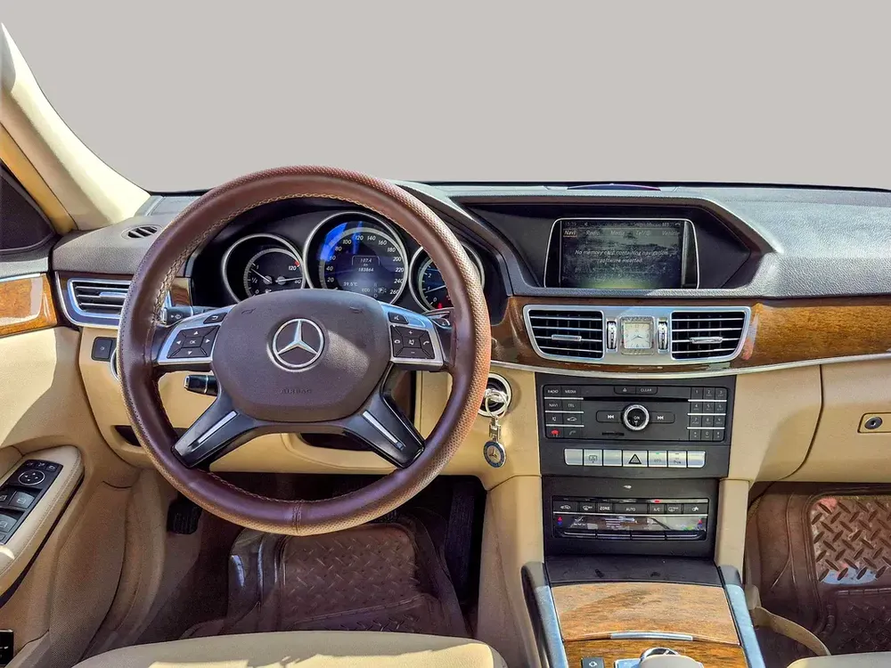 AED 1338/month | 2016 Mercedes-Benz E-Class E 200 | GCC Specs | Ref#474197 - Image 10