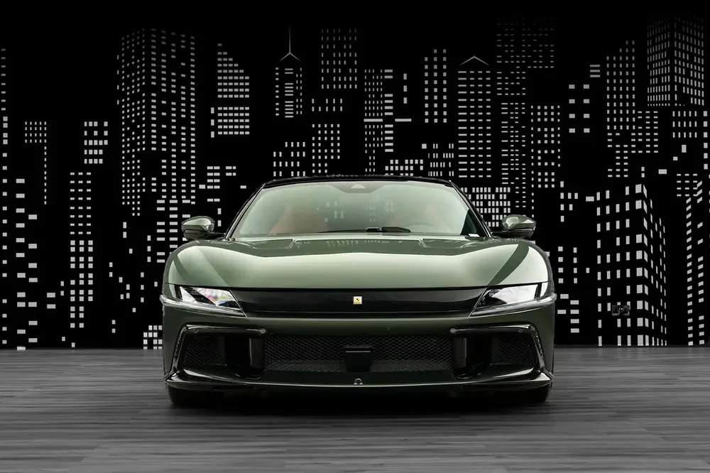 FERRARI | 12 CILINDRI | 2025 BRAND NEW | FULL CARBON EXTERIOR - Image 8