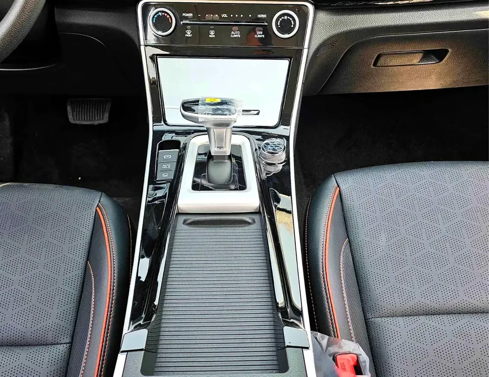 2025 Kia Seltos Luxury Edition - Chinese Specs - Brand New - Image 12