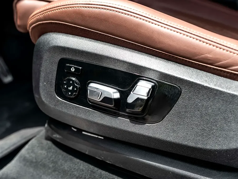 0% DOWNPAYMENT! | SAVVY-BUY | X7 40i M Sport | CURRENT MARKET PRICE | WARRANTY - Image 12