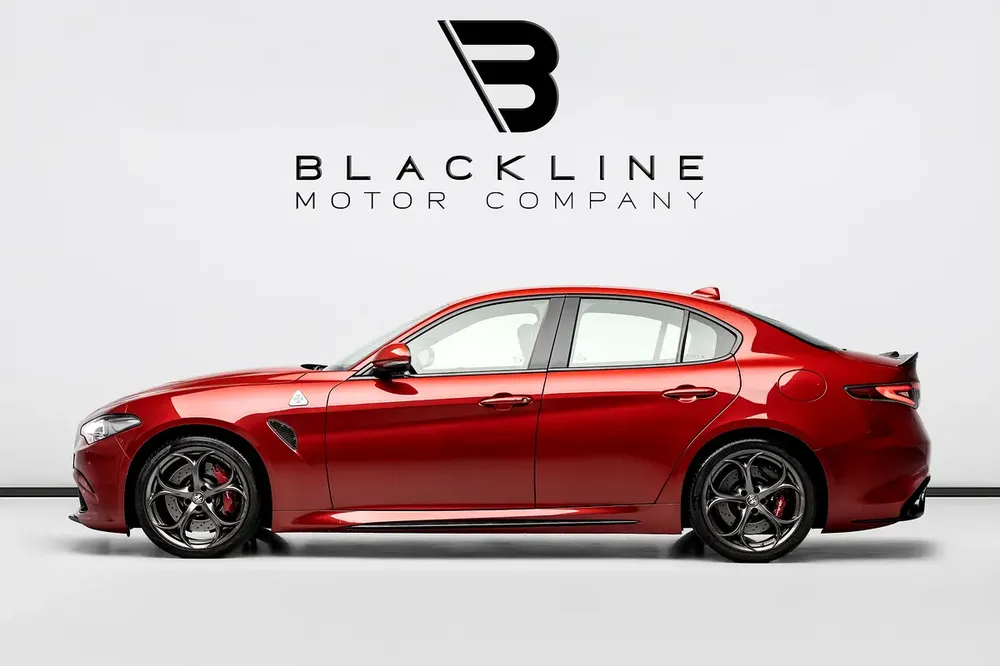 SUMMER STARTS NOW | EXCLUSIVE DEAL BY BLACKLINE, Alfa Warranty + Service Contract, Low KMs, GCC - Image 6