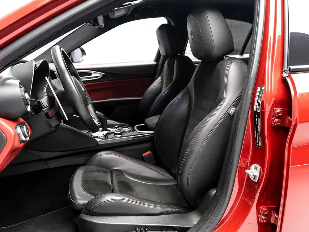 SUMMER STARTS NOW | EXCLUSIVE DEAL BY BLACKLINE, Alfa Warranty + Service Contract, Low KMs, GCC - Image 9