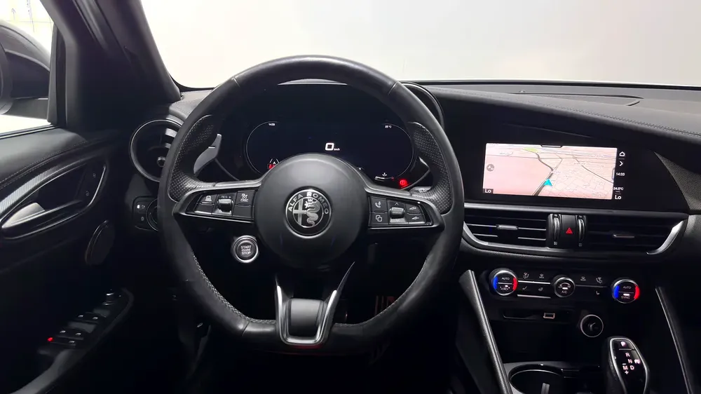 AED 2,145 / Month | Alfa Romeo | Giulia Veloce MCA | 2024 | Warranty and Service | Service History - Image 12