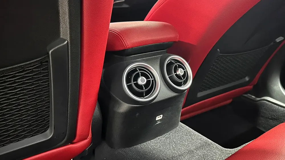 AED 2,145 / Month | Alfa Romeo | Giulia Veloce MCA | 2024 | Warranty and Service | Service History - Image 17