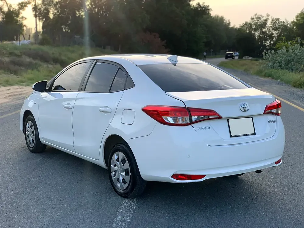 AED 640 Monthly - without down payment | 2022 Model | GCC Specs | 1.5L 4 cyl engine - Image 4