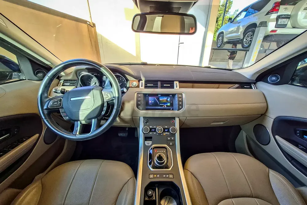 AED 1205/month | 2018 Land Rover Range Rover Evoque  | GCC Specs | Ref#412810 - Image 9