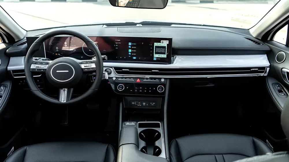 2025 | HYUNDAI SONATA 1.5T PRO - PANORAMIC SUNROOF - Image 17