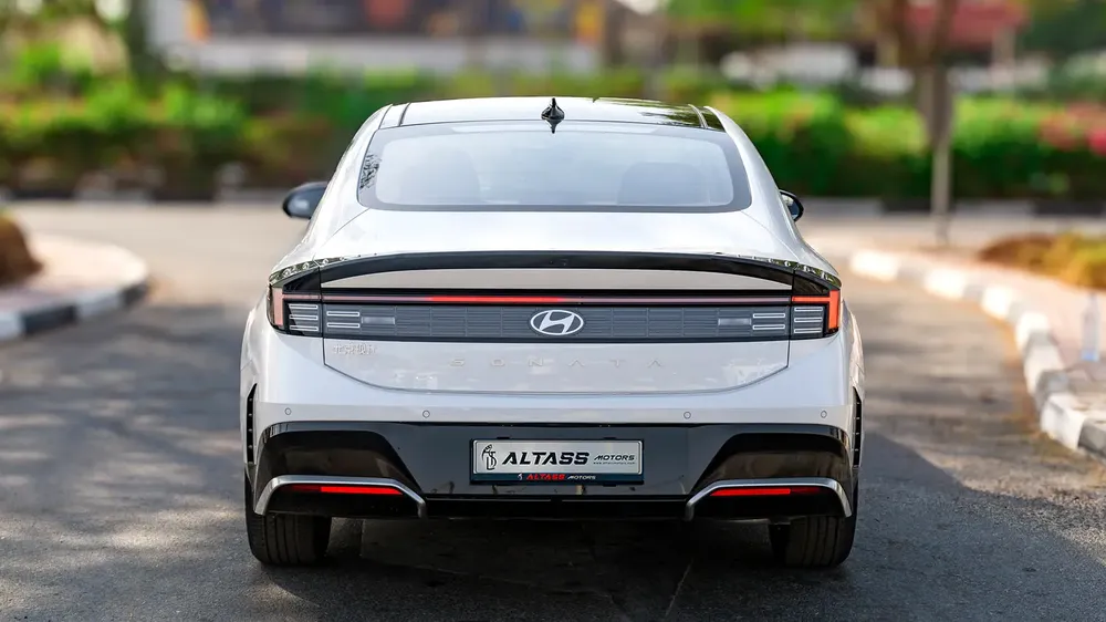 2025 | HYUNDAI SONATA 1.5T PRO - PANORAMIC SUNROOF - Image 4