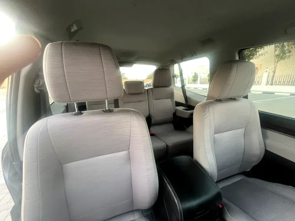 Mitsubishi Pajero 2010 GLS MID - Well Maintained GCC Spec SUV - Image 10