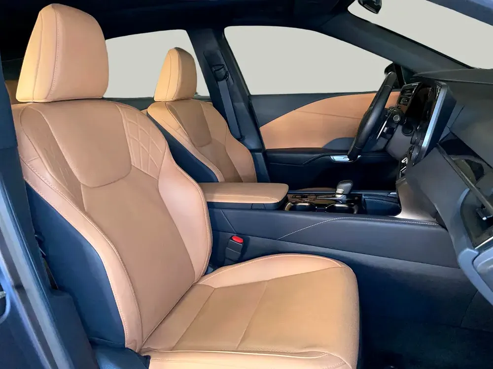 AED 3,297/month | 0 DP | Manufacturer Warranty | Service History | 30 Day Return | LEXUS RX350 2025 - Image 6