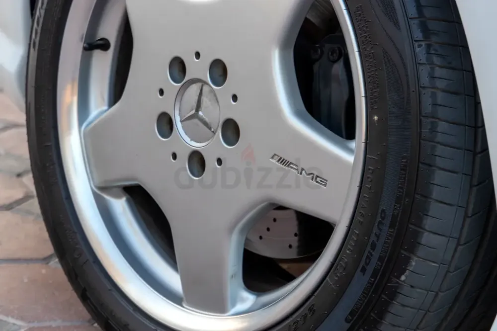 2001 Mercedes S 55 AMG - Image 11