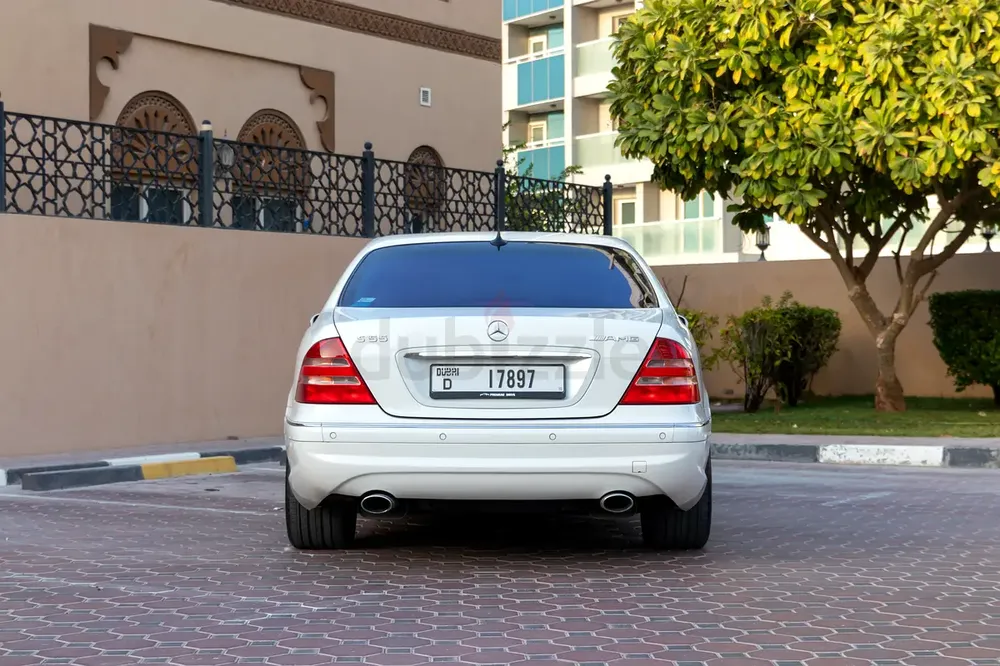 2001 Mercedes S 55 AMG - Image 5