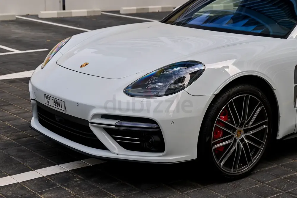 2018 Porsche Panamera Turbo - Image 4