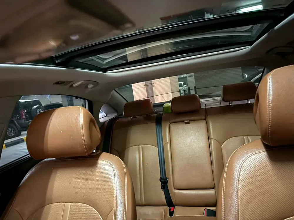 Hyundai Sonata 2015 - GCC Specs - Excellent Condition - Image 4