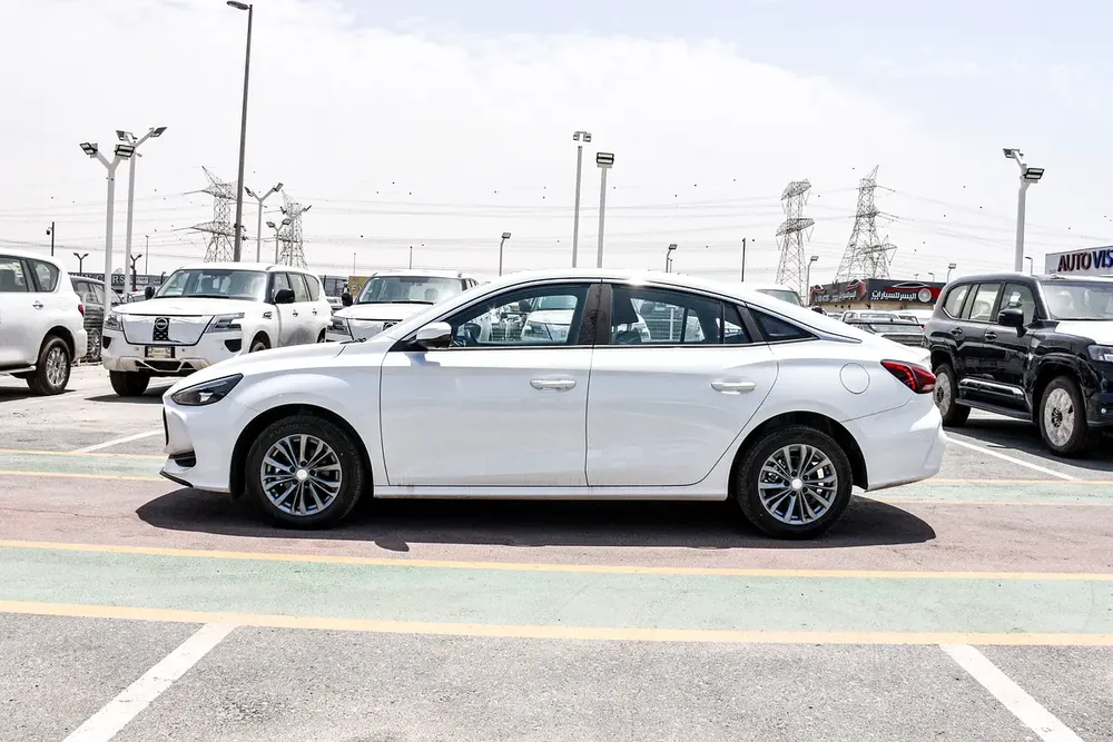 MG MG5 Luxury 2025 - Brand New - Automatic - Image 4