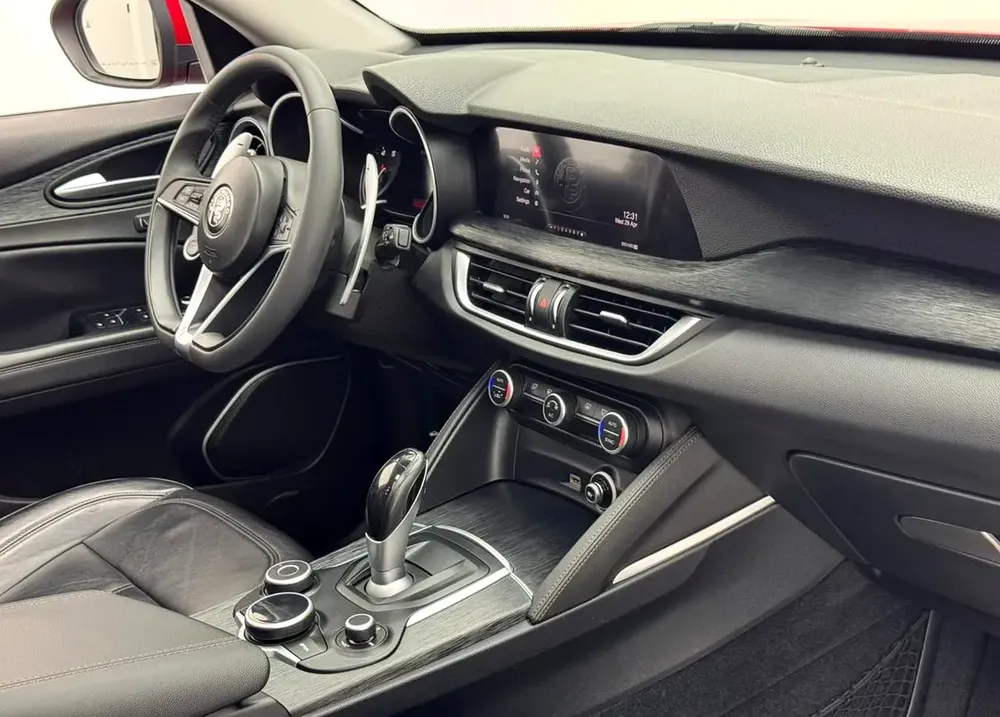 2020 Alfa Romeo Stelvio Q4 Super, 1 Year warranty, Alfa Service History, Excellent Condition, GCC - Image 15