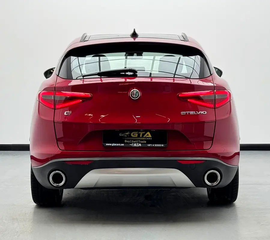 2020 Alfa Romeo Stelvio Q4 Super, 1 Year warranty, Alfa Service History, Excellent Condition, GCC - Image 5