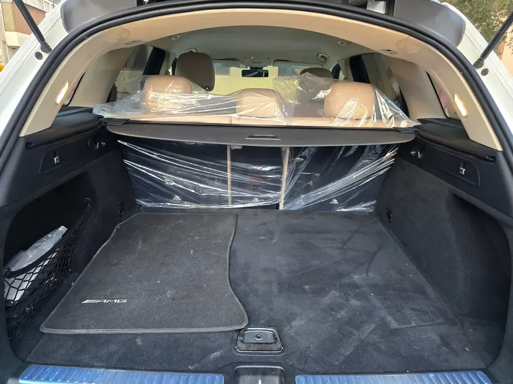 Mercedes GLC300.....only 26000 kms - Image 9