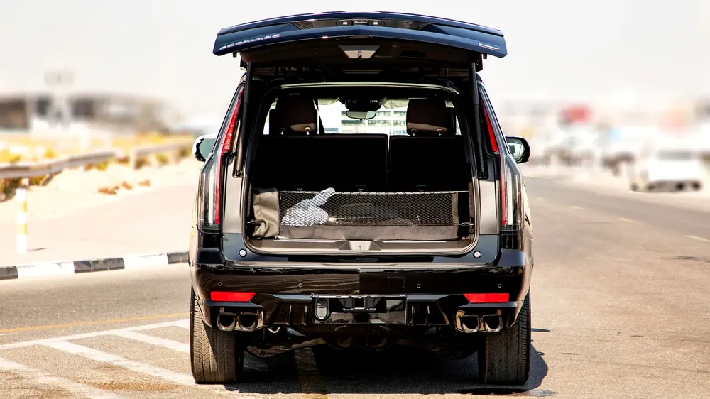 Cadillac Escalade V-Series 6.2L SUPERCHARGED V8 4WD | 2024 | For Export Only - Image 7