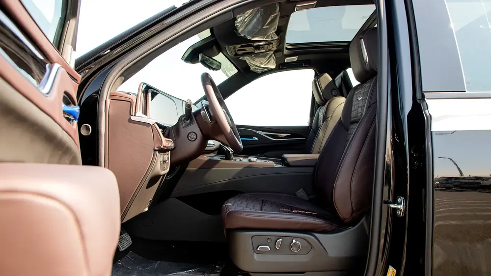 Cadillac Escalade V-Series 6.2L SUPERCHARGED V8 4WD | 2024 | For Export Only - Image 9