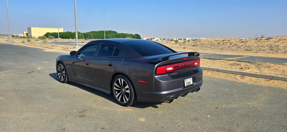 Dodge Charger SRT 392 2014 GCC Specs - Pristine Condition - Image 4