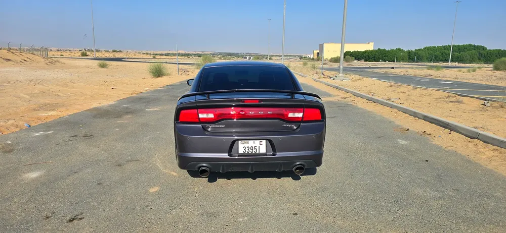 Dodge Charger SRT 392 2014 GCC Specs - Pristine Condition - Image 5