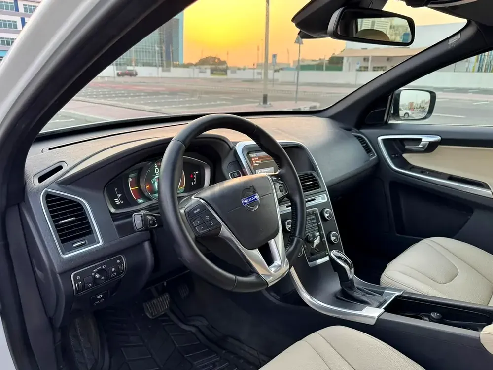 2014 Volvo XC60 GCC Specs | Clean  Comfortable SUV - Image 7