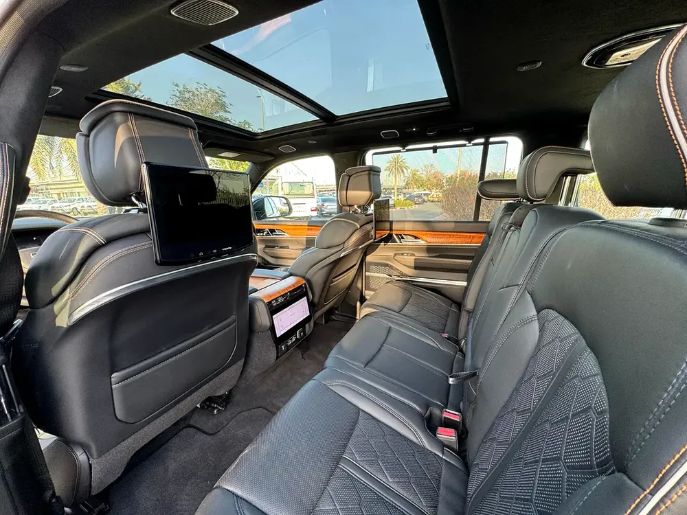 **2023**GCC SPEC UNDER WARRANTY - Image 11