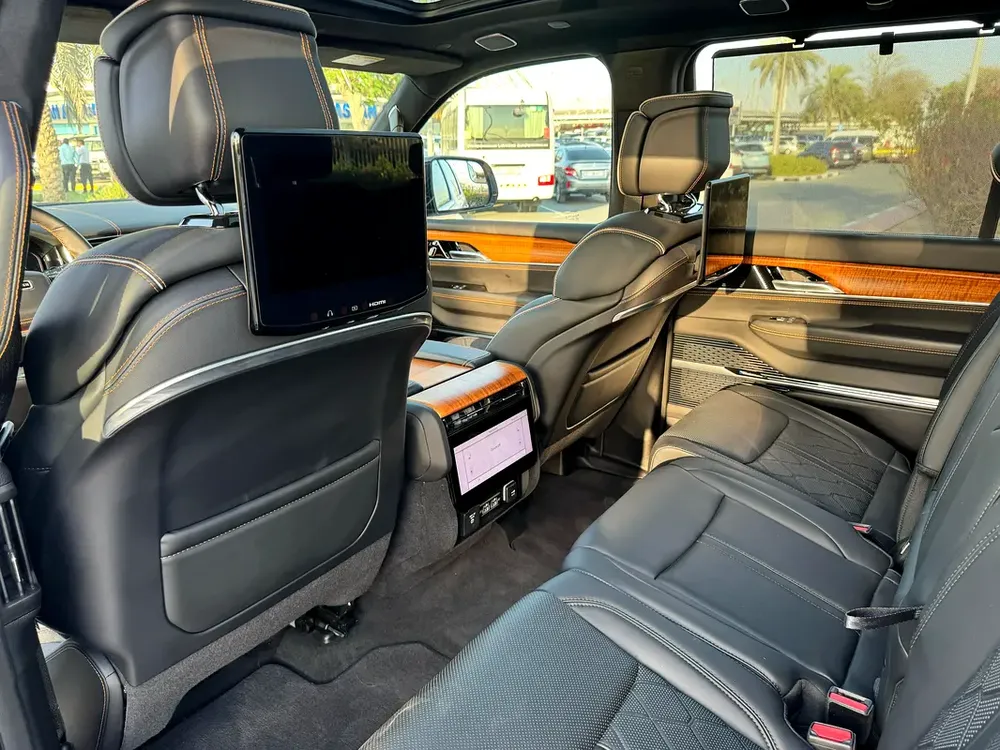 **2023**GCC SPEC UNDER WARRANTY - Image 14