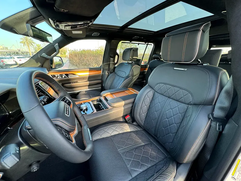 **2023**GCC SPEC UNDER WARRANTY - Image 8