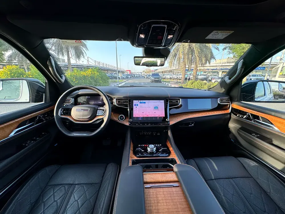 **2023**GCC SPEC UNDER WARRANTY - Image 9