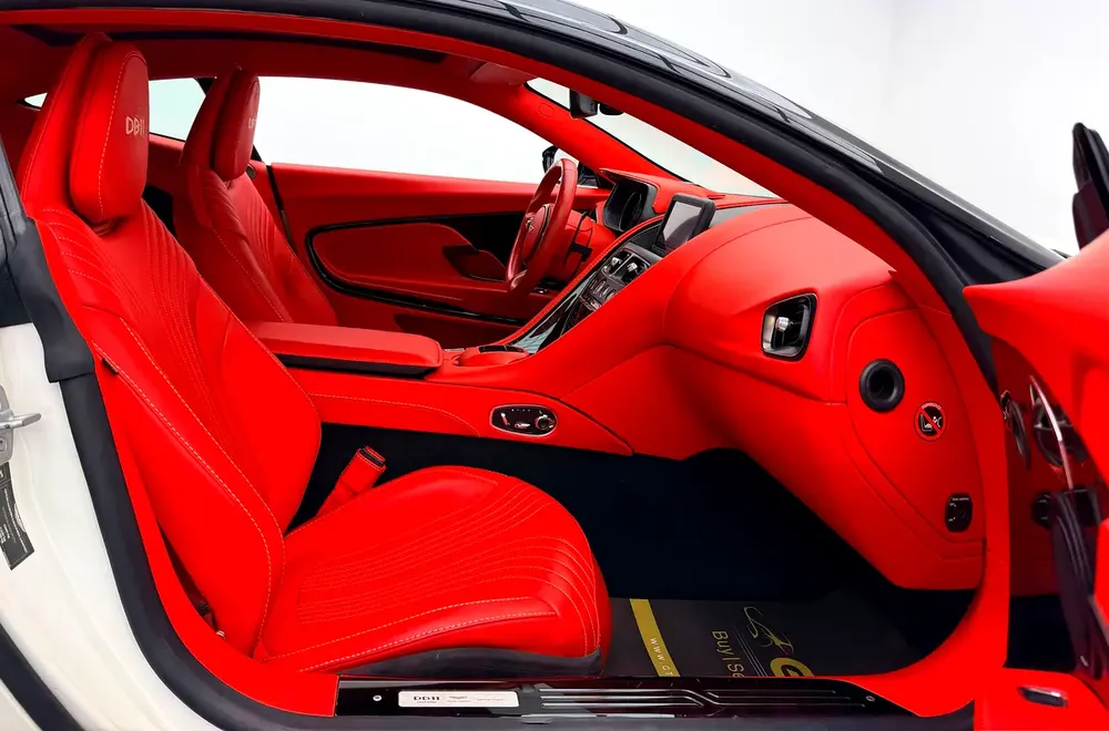 2017 Aston Martin DB11 Launch Edition V12, Aston Martin Warranty+Full Service History, GCC - Image 11